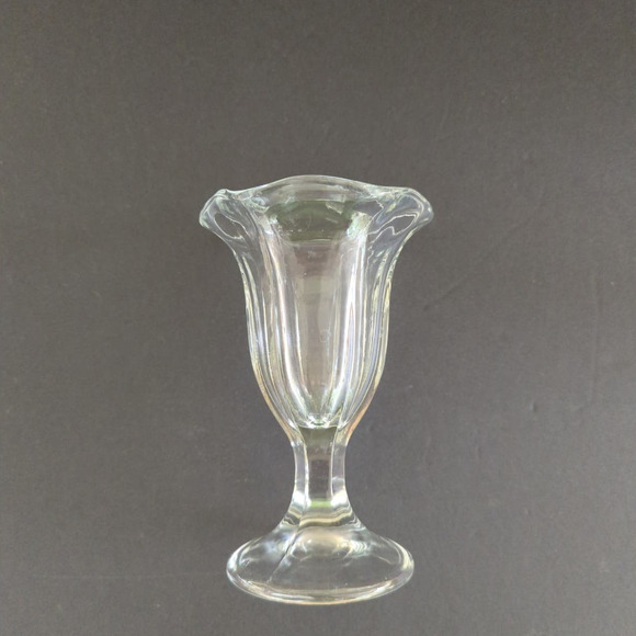 Anchor Hocking Fountainware Clear Footed Sundae Glasses Set of Three - Picture 3 of 11